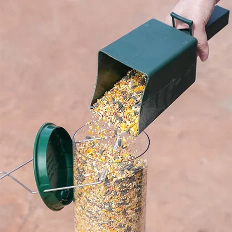 Squirrel-Proof Bird Feeder Pawstressisgone